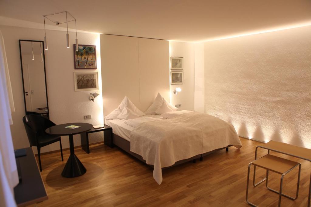 Hotel Am Main Veitshöchheim Habitación foto